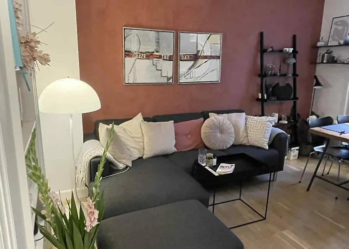 Apartment Place To For Couples In *